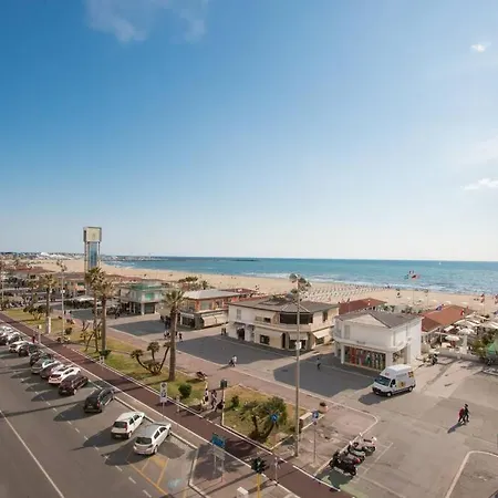 Acquadimare Apartment Viareggio Exterior photo